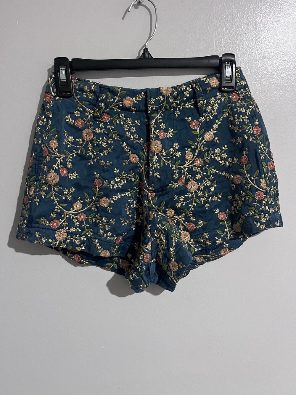 MOMO New York Hot Pants Womens S Blue Floral Embroidered Jacquard Cocktail Party